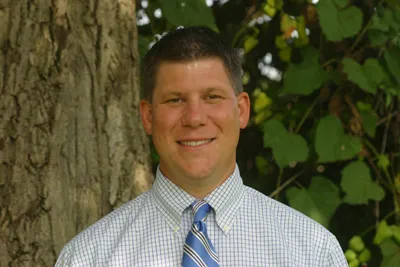 Dr. Lembach